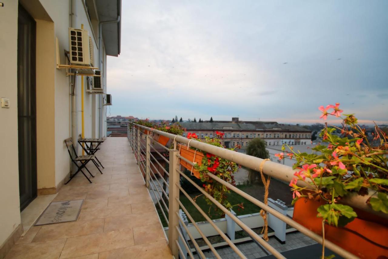 Sunrise Studio Timişoara Extérieur photo
